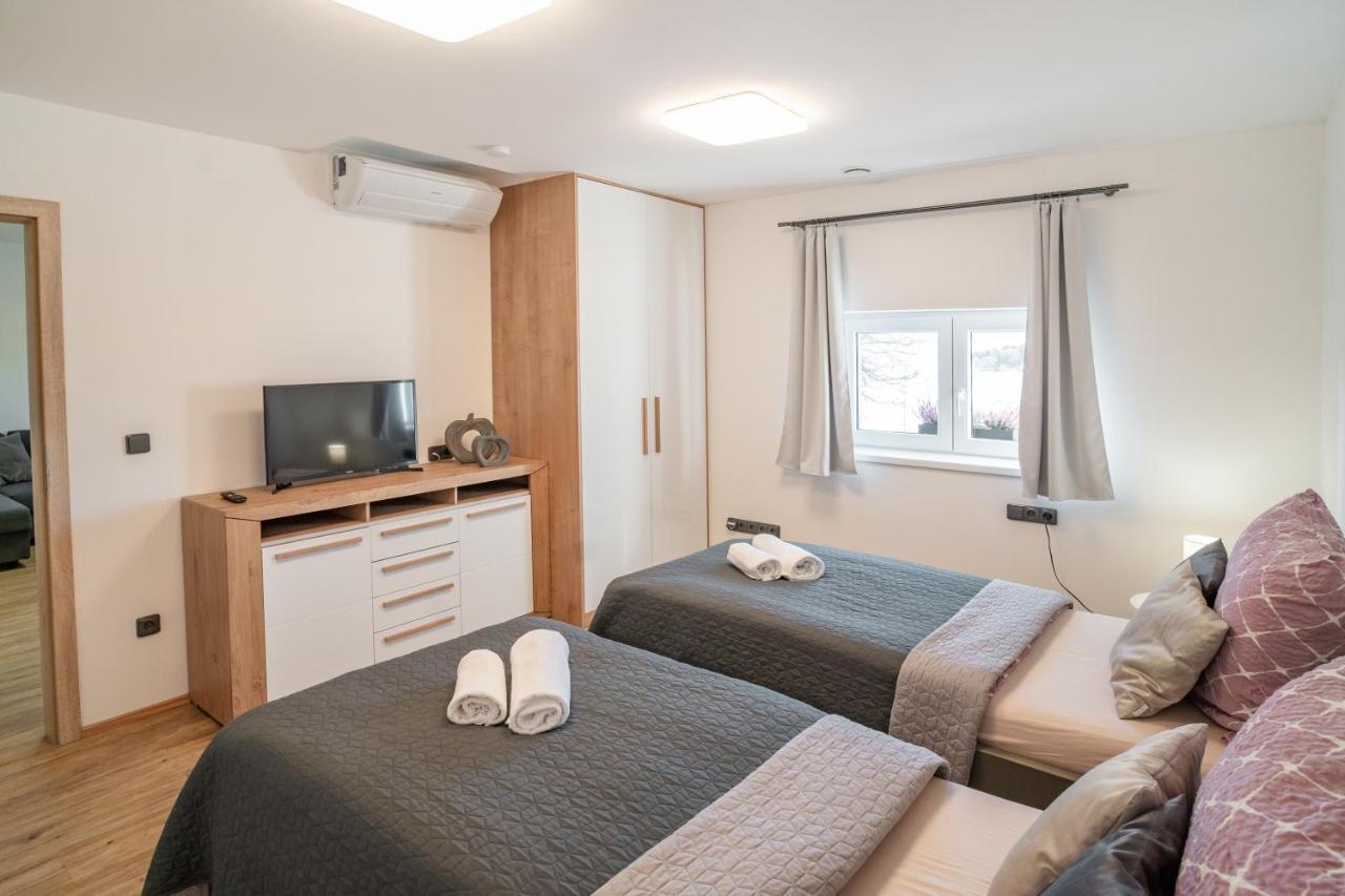 Hotel Smrz Sepekov Extérieur photo