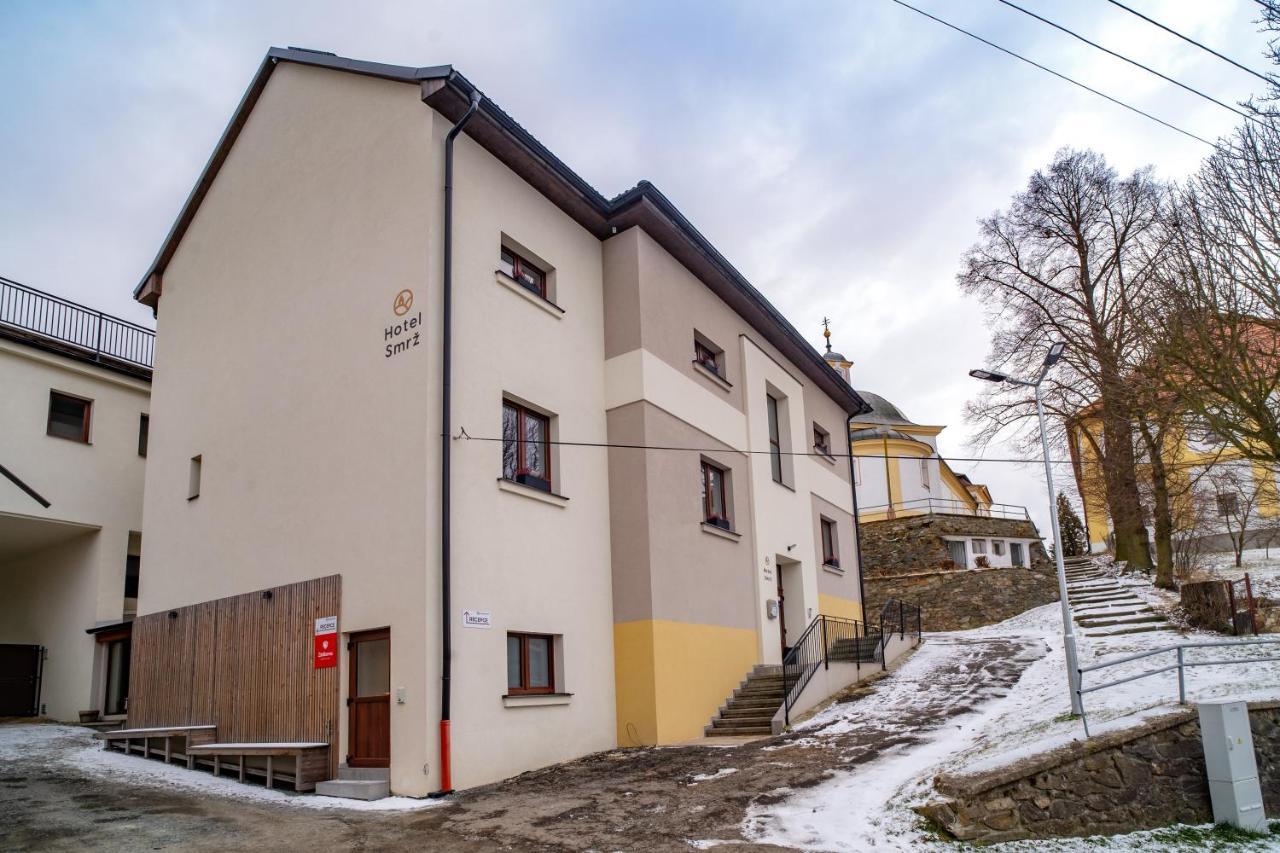 Hotel Smrz Sepekov Extérieur photo